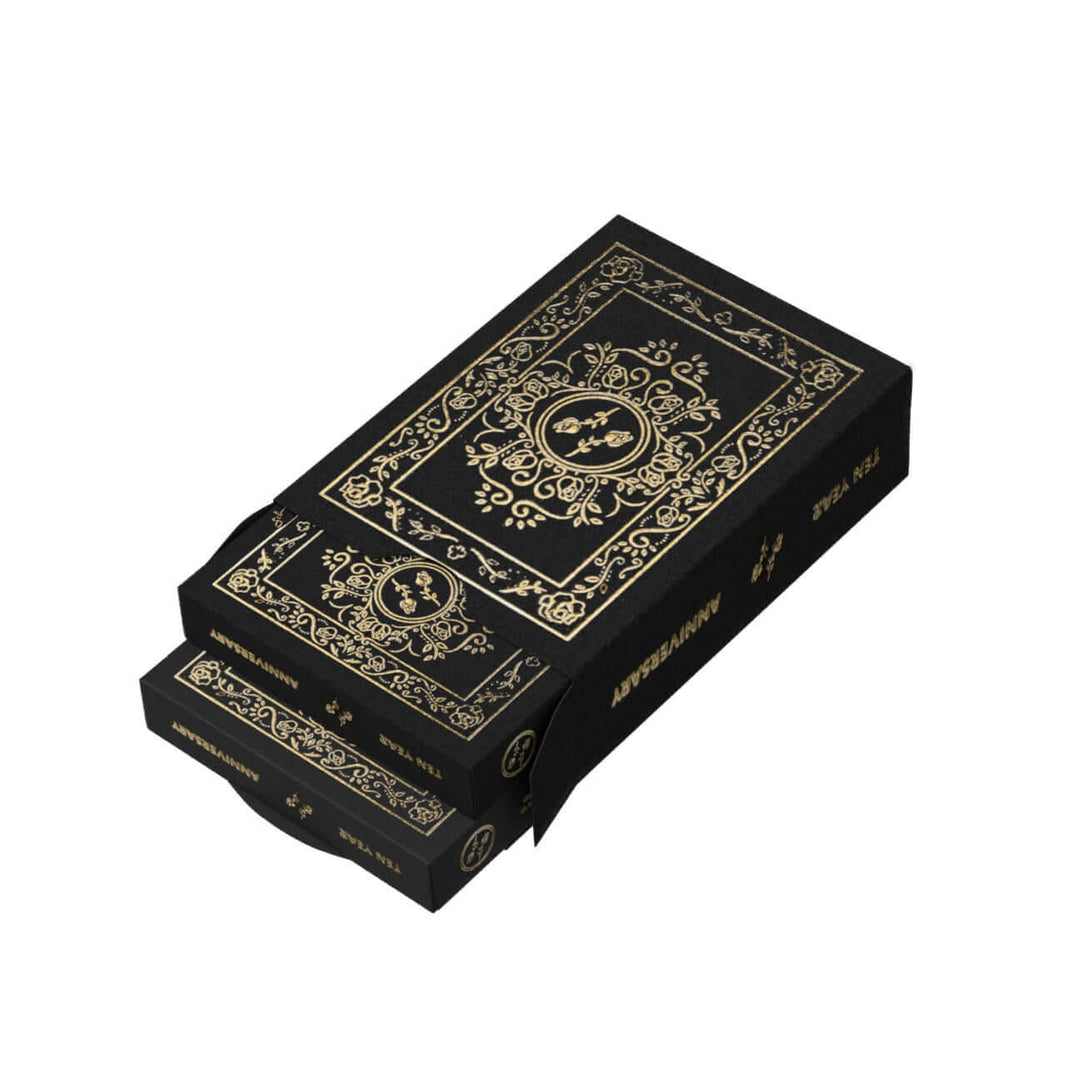 Shop Exclusive Decks - Black Roses Playing Cards
